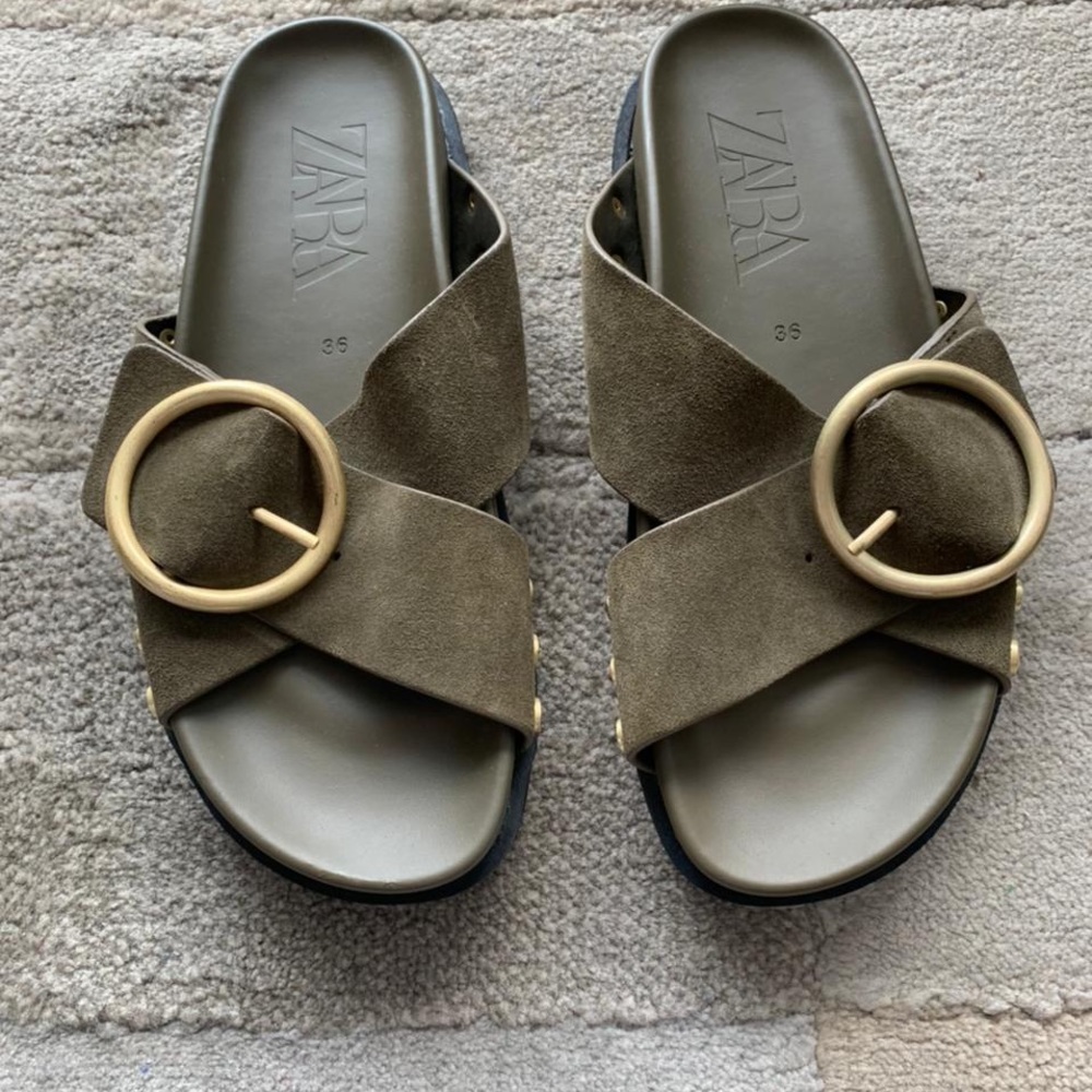 Zara Flat leather sandals